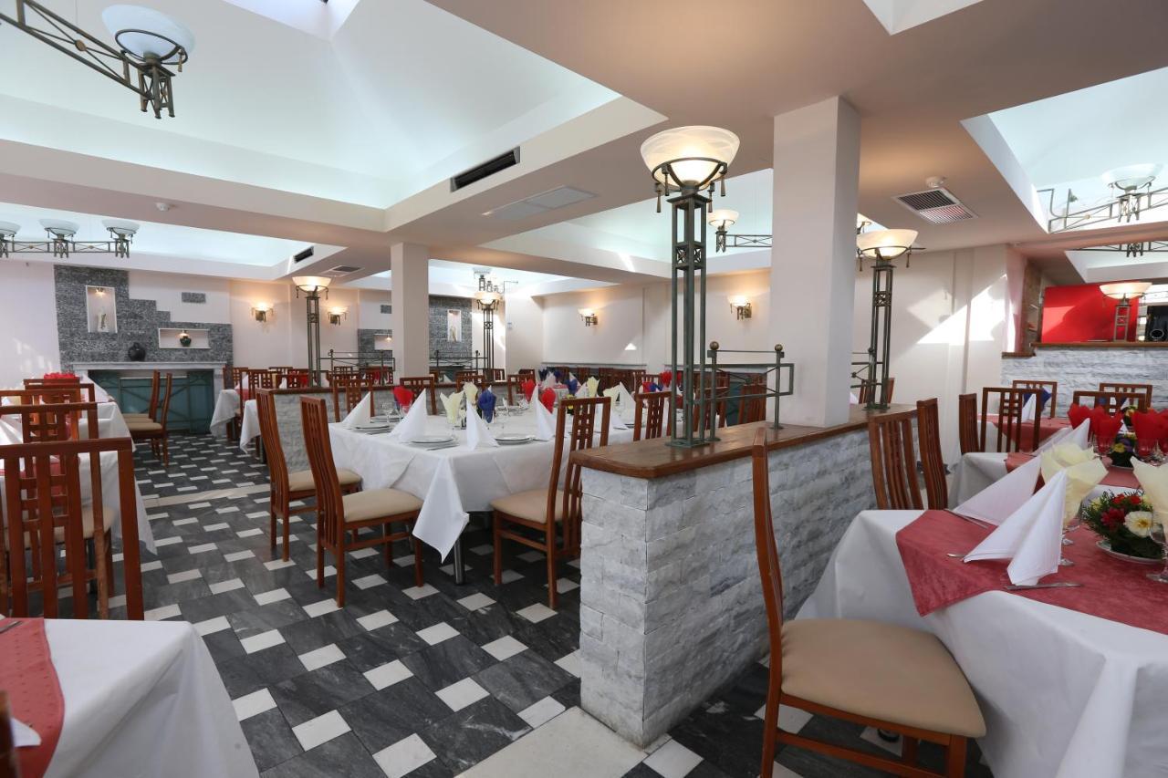 Hotel Doina Neptun Bagian luar foto