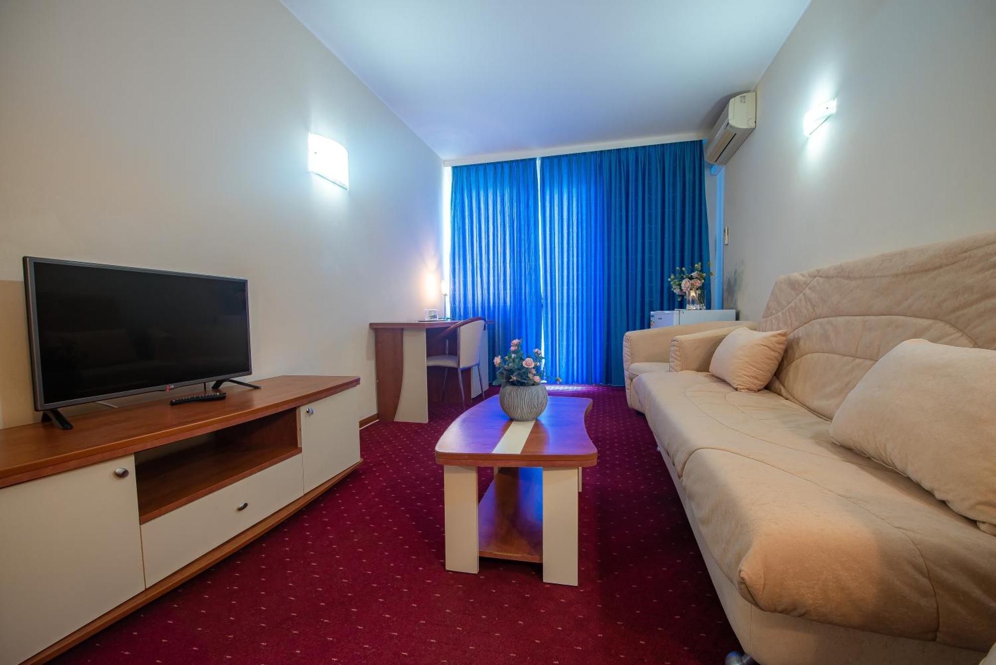 Hotel Doina Neptun Bagian luar foto