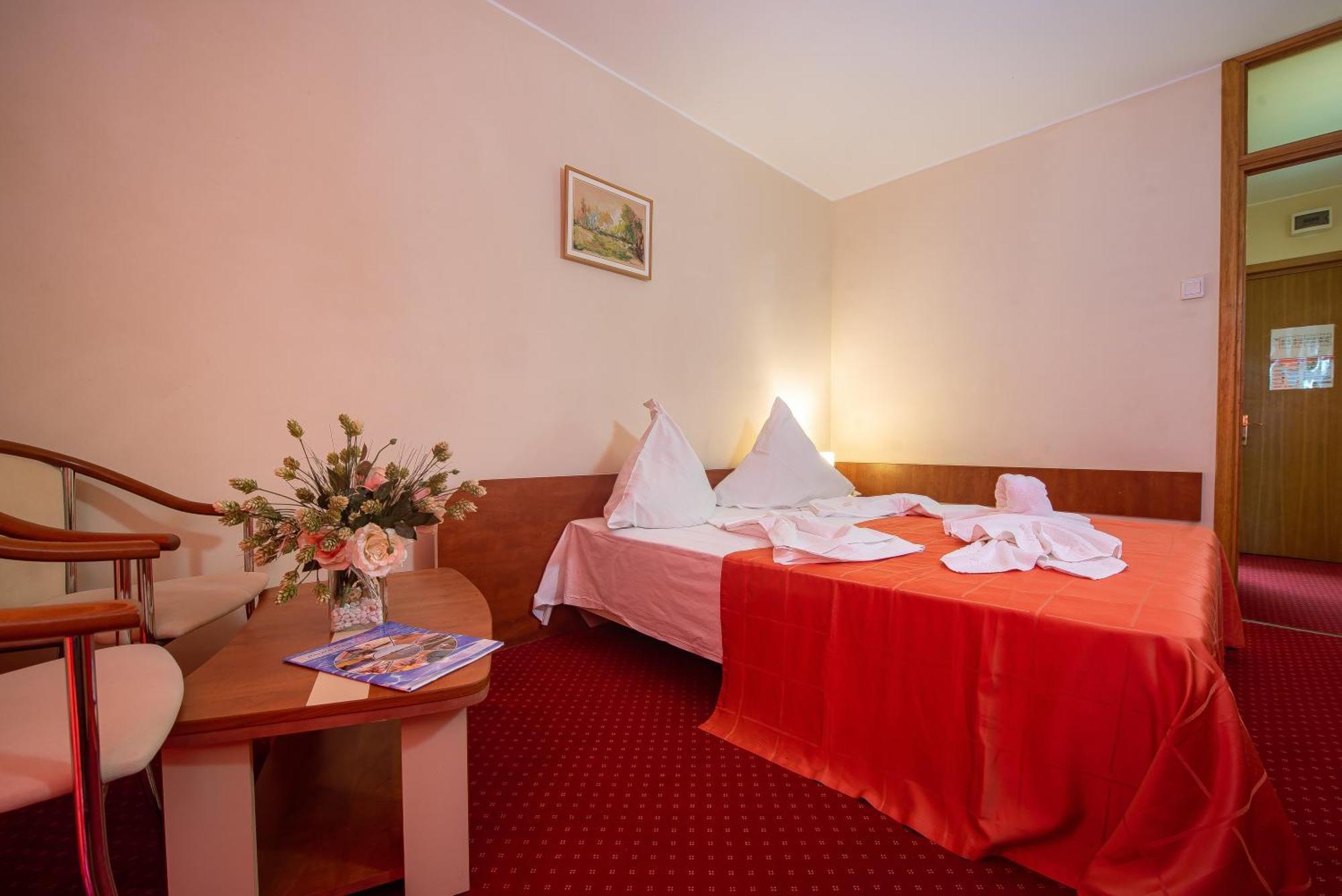 Hotel Doina Neptun Bagian luar foto
